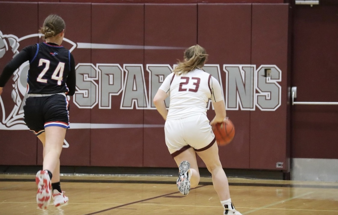 Check out the photos and videos of the women's basketball recruiting profile Kate Scharf